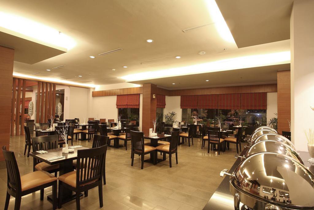 Aston Tanjung City Hotel Tanjung (Kalimantan) Exterior foto