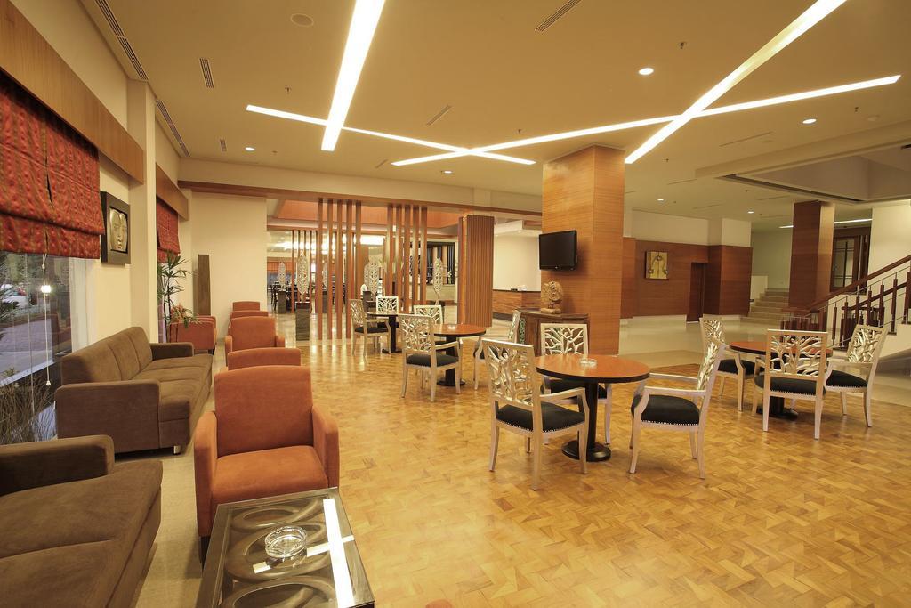 Aston Tanjung City Hotel Tanjung (Kalimantan) Exterior foto