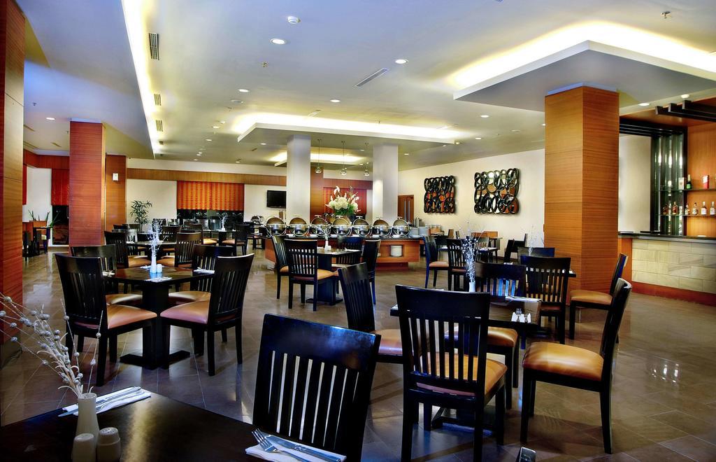 Aston Tanjung City Hotel Tanjung (Kalimantan) Exterior foto