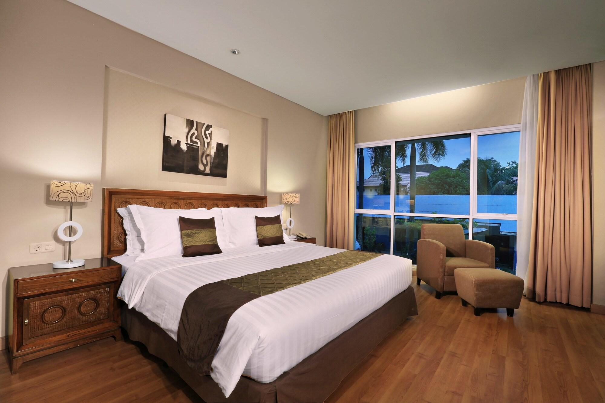 Aston Tanjung City Hotel Tanjung (Kalimantan) Exterior foto