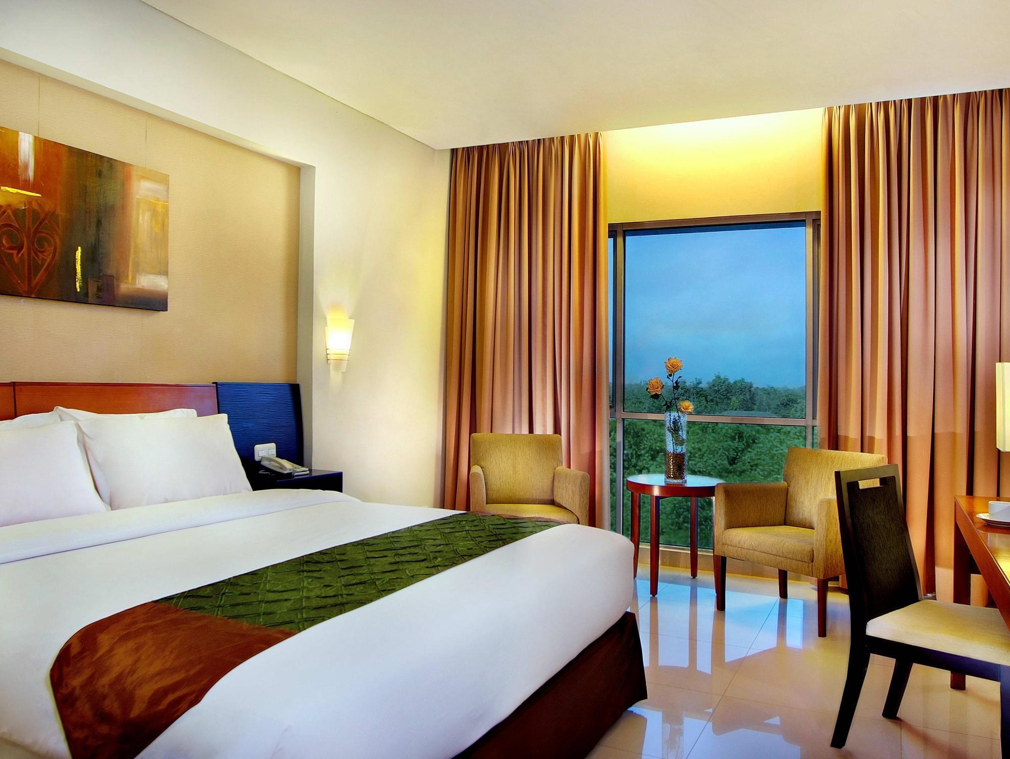 Aston Tanjung City Hotel Tanjung (Kalimantan) Exterior foto