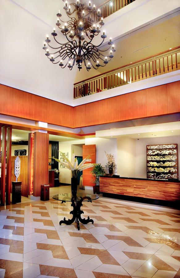 Aston Tanjung City Hotel Tanjung (Kalimantan) Exterior foto